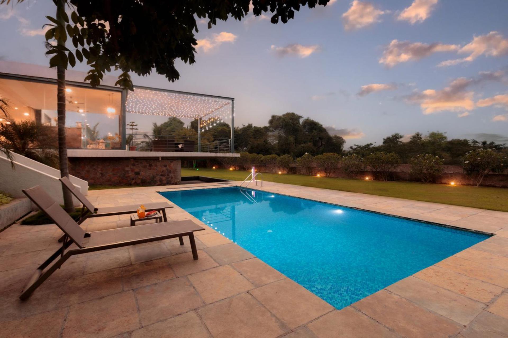Open House By Stayvista - Nestled In Nature, Featuring A Swimming Pool & Expansive Lawn For A Serene Retreat Shikrapur Екстериор снимка